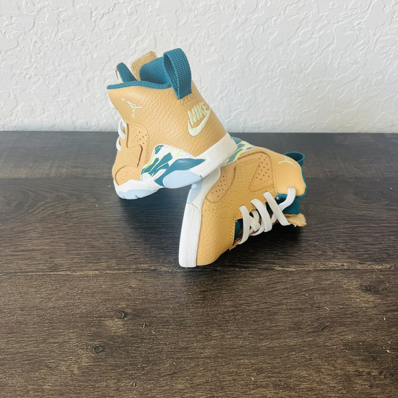 Nike Jordan Jumpman MVP Sneakers Size 5C DZ5576-700 Kids Shoes 021124 - Picture 4 of 7